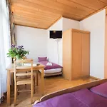 Alpenrose Beim Ballenberg 3*