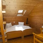 Alpenrose Beim Ballenberg Bed & Breakfast
