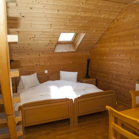 Alpenrose Beim Ballenberg Bed & Breakfast