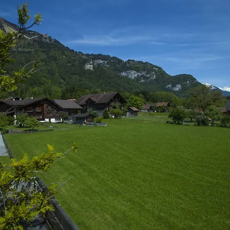 Alpenrose Beim Ballenberg Bed & Breakfast