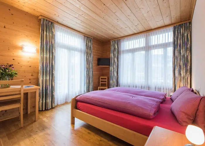 Bed & Breakfast Alpenrose Beim Ballenberg 3*