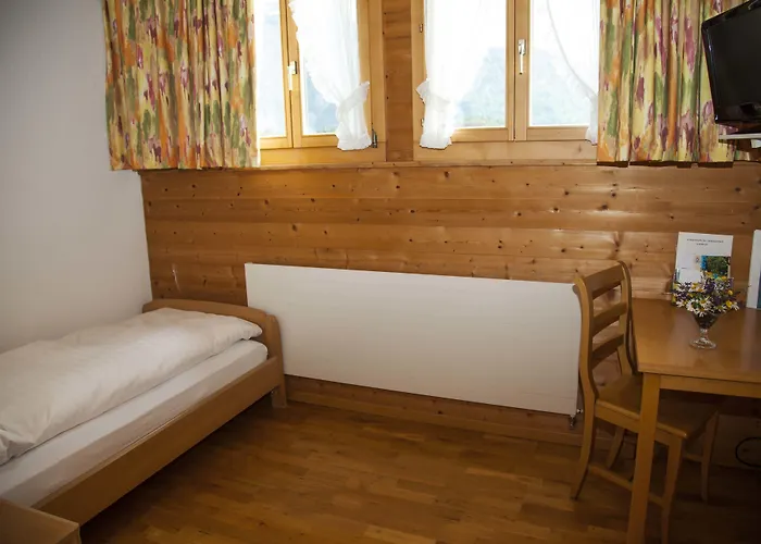 Alpenrose Beim Ballenberg Bed & Breakfast 3*