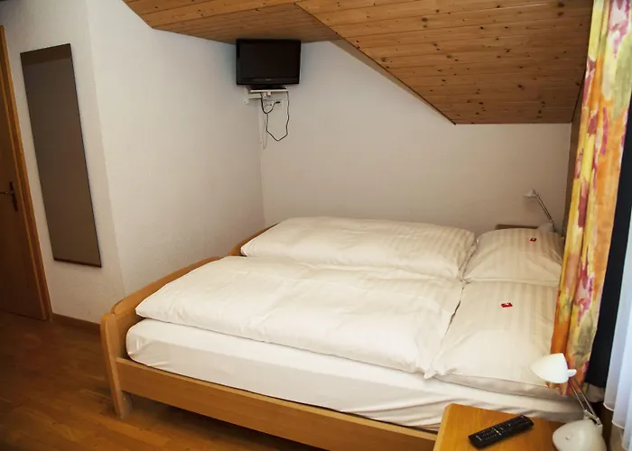 Alpenrose Beim Ballenberg Bed & Breakfast 3*